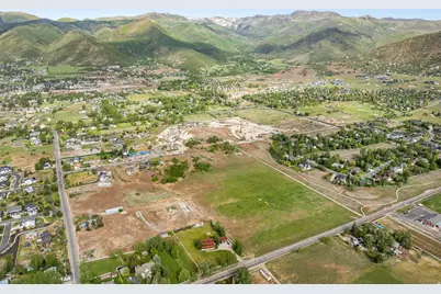 715 N River Rd E #1, Midway, UT 84049 - Photo 4