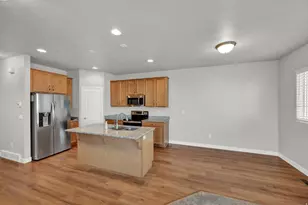 15142 S Wild Horse Wy, Bluffdale, UT 84065 - Photo 4