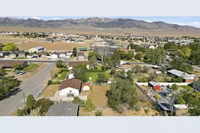 382 W Plum St, Grantsville, UT 84029 - Photo 46
