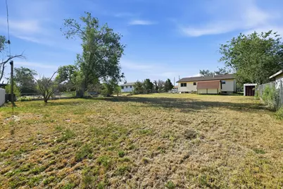382 W Plum St, Grantsville, UT 84029 - Photo 40