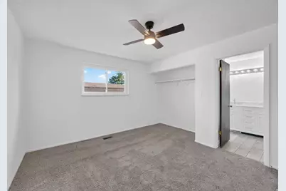 382 W Plum St, Grantsville, UT 84029 - Photo 20