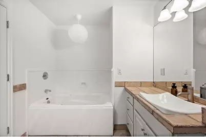 2326 E Sky Pines Ct S, Holladay, UT 84117 - Photo 18