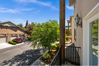 2326 E Sky Pines Ct S, Holladay, UT 84117 - Photo 18
