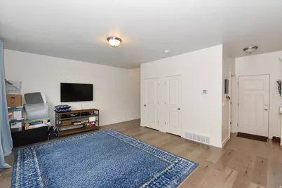 1632 N Apache Rd, Saratoga Springs, UT 84045 - Photo 10