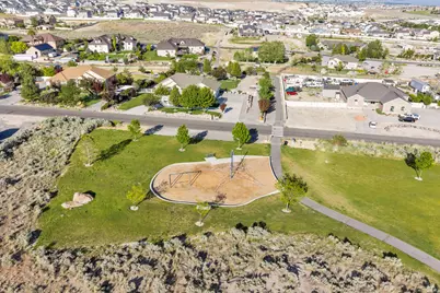 2872 E Sorrel Dr, Eagle Mountain, UT 84005 - Photo 66