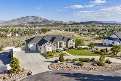 2872 E Sorrel Dr, Eagle Mountain, UT 84005 - Photo 4