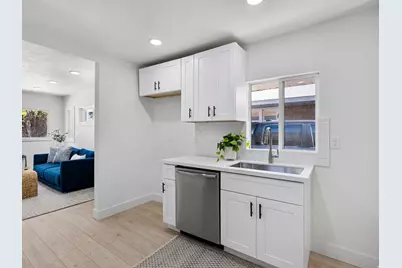 820 E Elm Ave, Salt Lake City, UT 84106 - Photo 4
