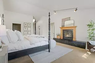 8903 S Cobble Crest Ln, Sandy, UT 84093 - Photo 12