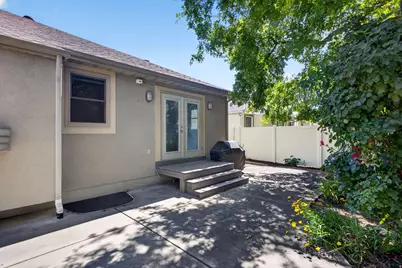 1689 E Kierstin Pl, Salt Lake City, UT 84108 - Photo 38