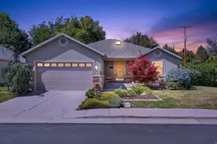 1689 E Kierstin Pl, Salt Lake City, UT 84108 - Photo 2