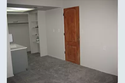 1555 E 3900 S #206, Millcreek, UT 84124 - Photo 8