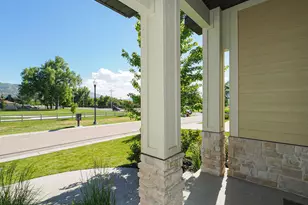 1317 E Ballard Cv S, Draper, UT 84020 - Photo 4
