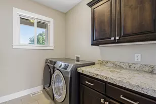1317 E Ballard Cv S, Draper, UT 84020 - Photo 22