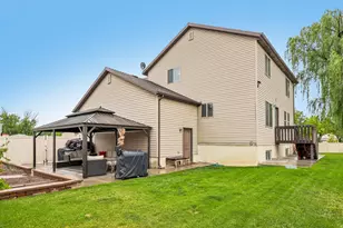 5129 S 3450 W, Roy, UT 84067 - Photo 24