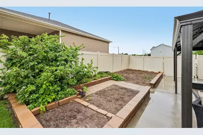 5129 S 3450 W, Roy, UT 84067 - Photo 26