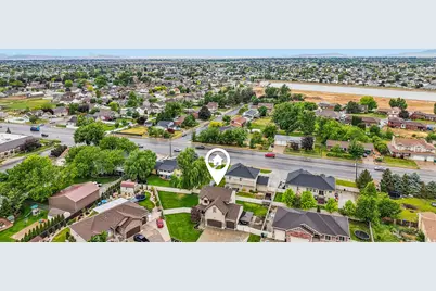 5129 S 3450 W, Roy, UT 84067 - Photo 30