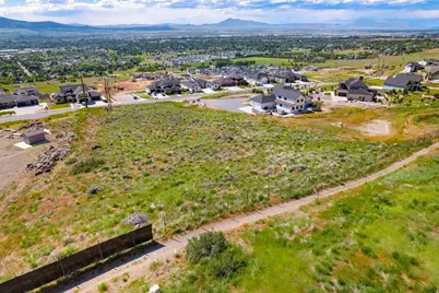 196 N 850 E #29, Providence, UT 84332 - Photo 14