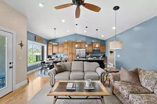 1445 E Chateau Ridge Way, Sandy, UT 84092 - Photo 4