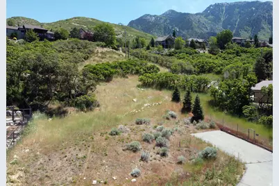 10279 S Dimple Dell Rd #103, Sandy, UT 84092 - Photo 10