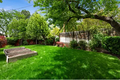 2487 E Emerson Ave S, Salt Lake City, UT 84108 - Photo 30