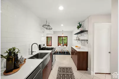 2487 E Emerson Ave S, Salt Lake City, UT 84108 - Photo 4