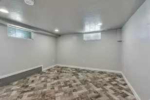 4258 S 2200 W, Taylorsville, UT 84129 - Photo 18