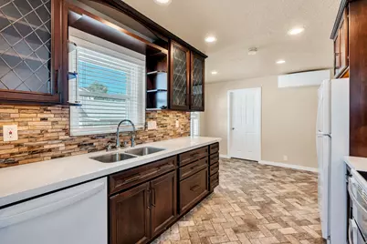 4258 S 2200 W, Taylorsville, UT 84129 - Photo 4