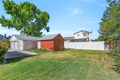 4258 S 2200 W, Taylorsville, UT 84129 - Photo 28