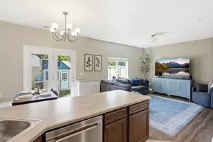 1853 W 2300 S, Woods Cross, UT 84087 - Photo 14