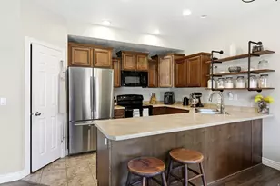 1853 W 2300 S, Woods Cross, UT 84087 - Photo 10