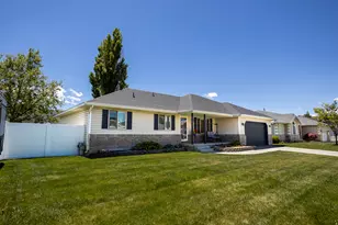 1722 E 410 S, Spanish Fork, UT 84660 - Photo 2