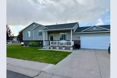 631 E 600 N, Roosevelt, UT 84066 - Photo 2