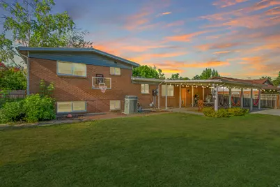 499 E 8575 S, Sandy, UT 84070 - Photo 32