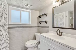 499 E 8575 S, Sandy, UT 84070 - Photo 26