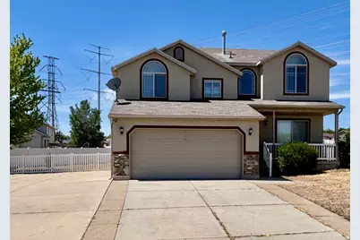 6712 S Early Dawn Dr, West Jordan, UT 84081 - Photo 2
