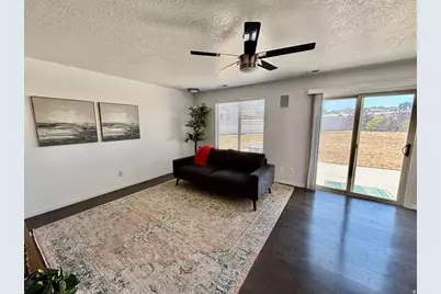 6712 S Early Dawn Dr, West Jordan, UT 84081 - Photo 14