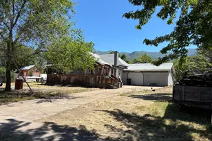 11 S 300 E, Kaysville, UT 84037 - Photo 2