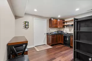 526 N 1025 W, Provo, UT 84601 - Photo 16