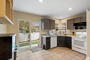 526 N 1025 W, Provo, UT 84601 - Photo 6
