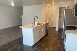 14937 S Beckenbauer Ave, Herriman, UT 84096 - Photo 2