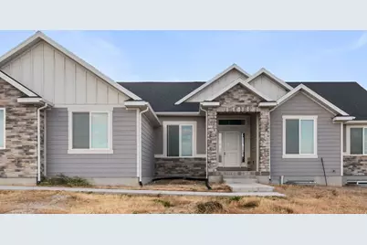 8 S Cherry Wood Ln, Grantsville, UT 84029 - Photo 1