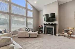 8 S Cherry Wood Ln, Grantsville, UT 84029 - Photo 10