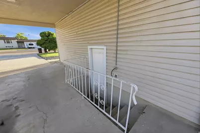 1085 E Sego Lily Dr S, Sandy, UT 84094 - Photo 36