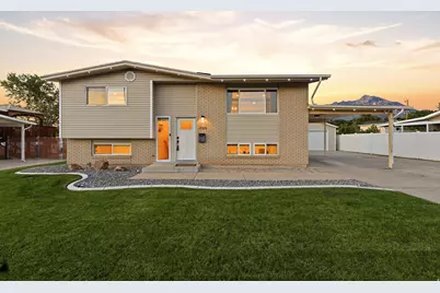1085 E Sego Lily Dr S, Sandy, UT 84094 - Photo 10