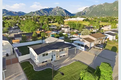 1085 E Sego Lily Dr S, Sandy, UT 84094 - Photo 56