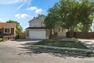 4967 S 3450 W, Roy, UT 84067 - Photo 16