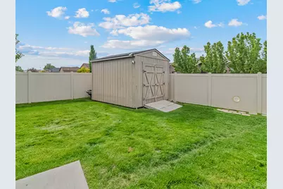755 N 900 W, Tremonton, UT 84337 - Photo 24