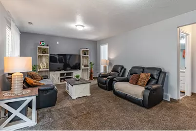 6157 W Nellies St, West Jordan, UT 84081 - Photo 12