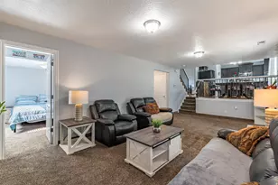 6157 W Nellies St, West Jordan, UT 84081 - Photo 10