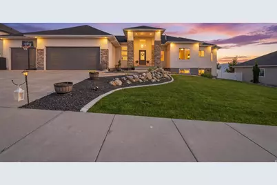 1222 E 300 S, Smithfield, UT 84335 - Photo 2